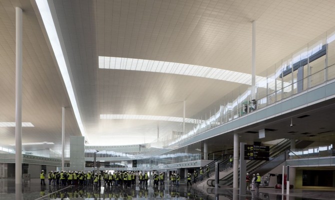 Ricardo_Bofil_aeropuerto_barcelona_peruarki_image28