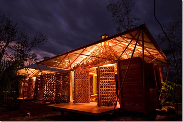 PERUARKI-Arquitectura-Casa-Ecologica-bambu-Bosque-Arquitecto-Saxe-Benjamin-Garcia-1