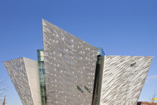 Museo Titanic de Belfast por CivicArts  y Todd Arquitectos